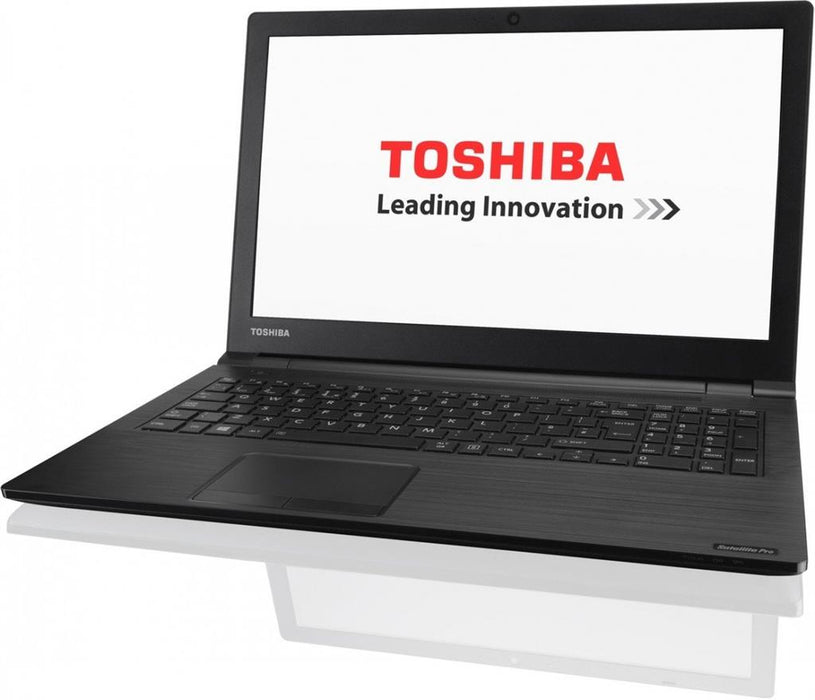 R50-D-10E 15,6'' HD ng Core i3-7100U 4GB 500GB No ODD BT TPM Win10Pro